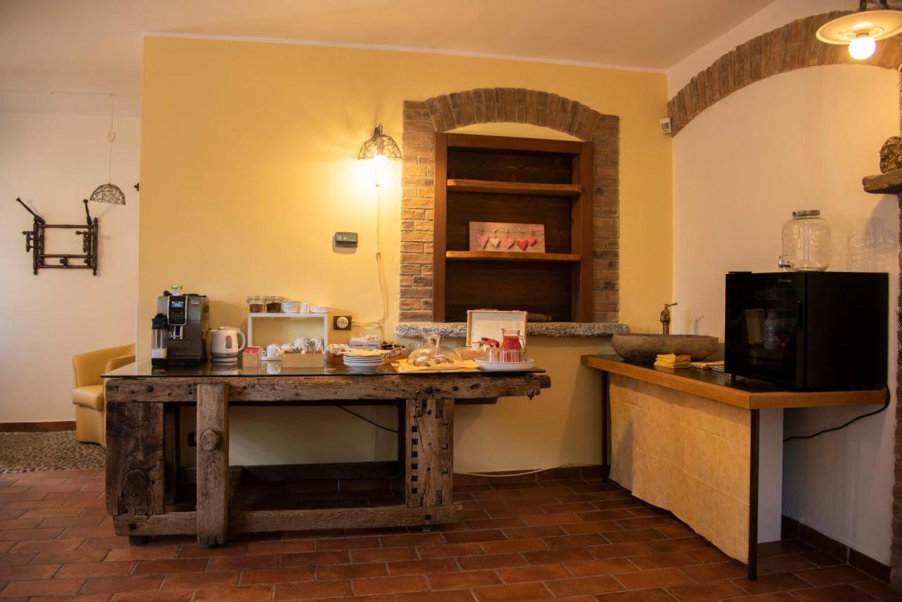 Agriturismo Cascina Costa Cassago Brianza Exterior photo